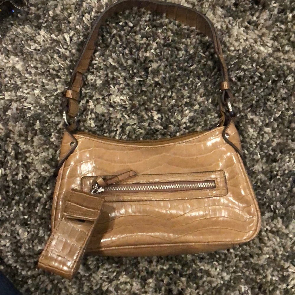 Purse khaki in color